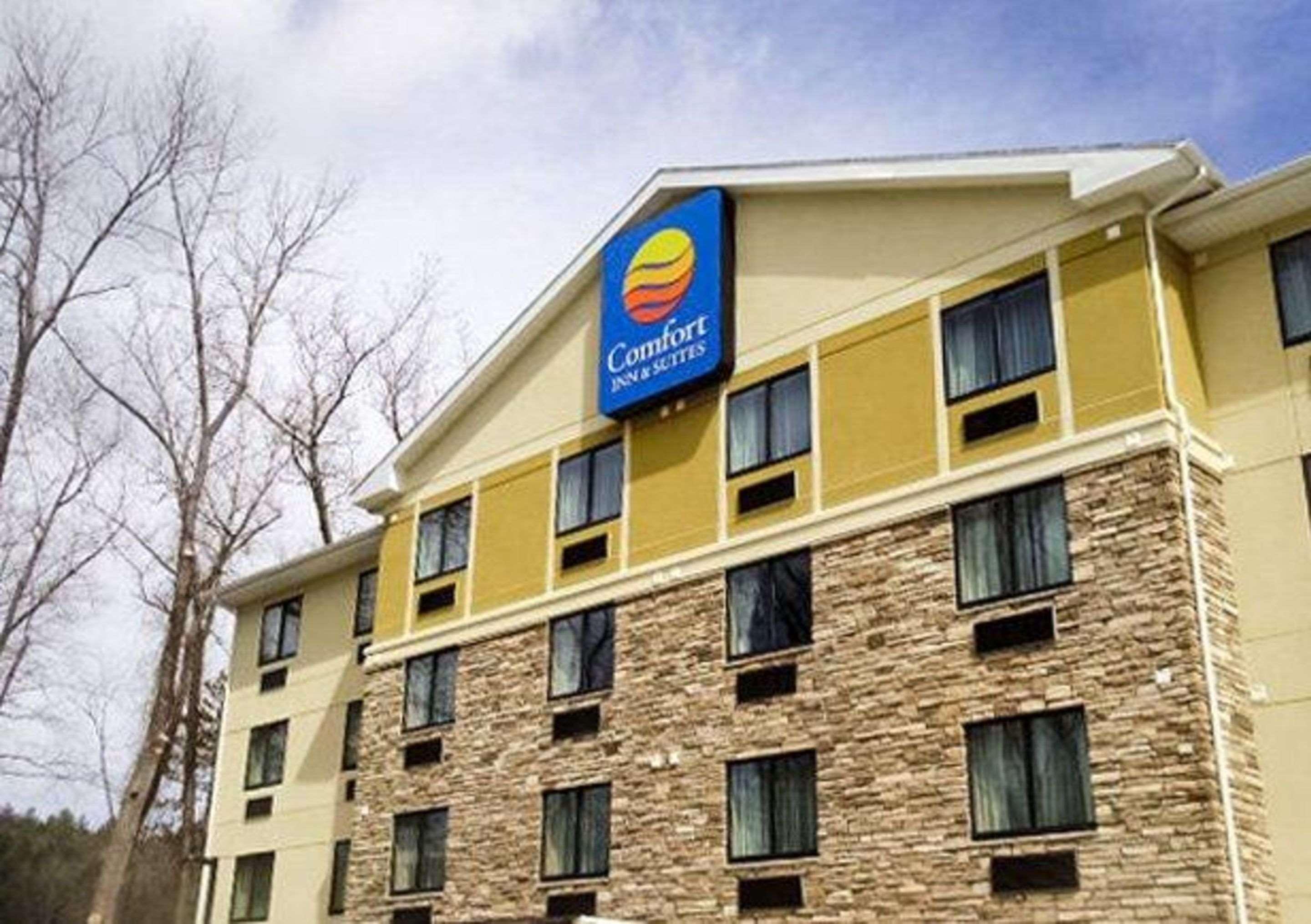 Comfort & I-91 Hotel