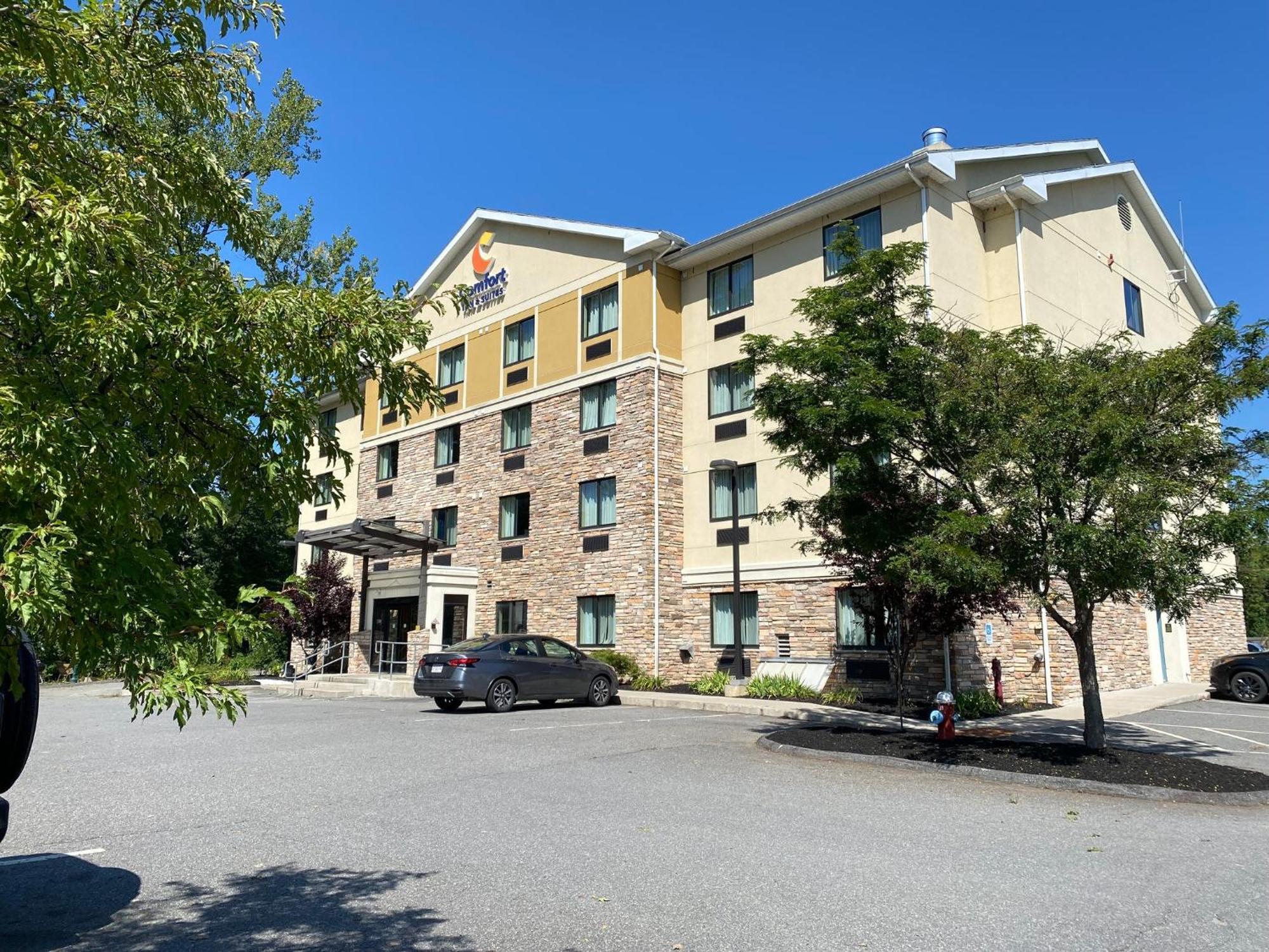 Hotel Comfort & I-91